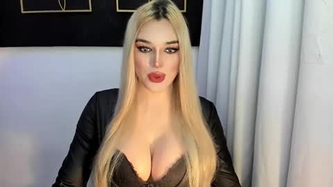 STELLA online show from 15, 11, 2025