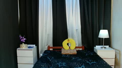 Alex Summer online show from 1, 3, 2025