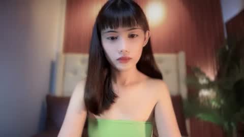 hottie_carlinexx online show from 2, 8, 2026