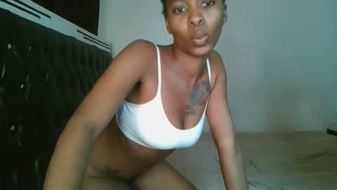hottie_mistie online show from 19, 5, 2026