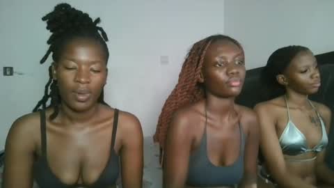 hottie_mistie online show from 25, 6, 2026