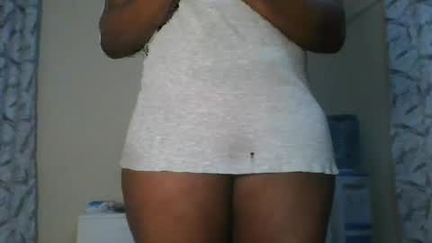 Snapshot of hottie_vera chatting on 15, 6, 2026 vera online show from 15, 6, 2026