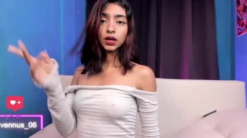 Veronica independent model online show from 3, 2, 2026