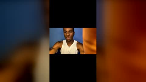 Snapshot of hottiekingny chatting on 6, 3, 2026 independent Model online show from 6, 3, 2026