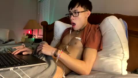 hottiewithabody101 online show from 27, 6, 2026