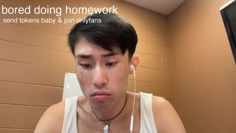 hottiewithabody101 online show from 30, 6, 2026
