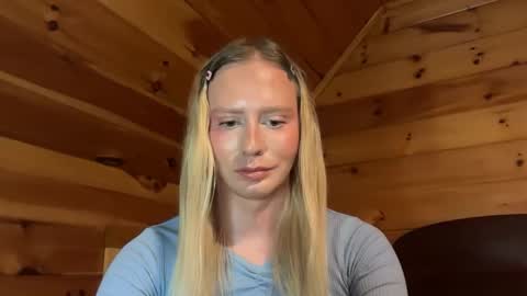 Snapshot of hottransgirlie chatting on 19, 1, 2025 HotTransGirlie online show from 19, 1, 2025