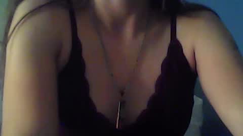 Hotwixx online show from 4, 12, 2025