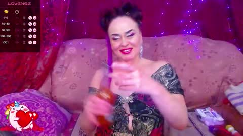 Snapshot of hotzlata chatting on 3, 10, 2025 Hotzlata online show from 3, 10, 2025