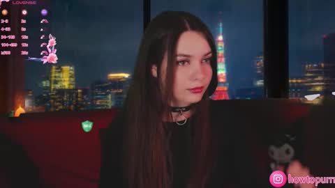 Snapshot of howtomeow chatting on 16, 9, 2025 Mia online show from 16, 9, 2025