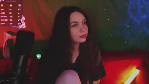 Snapshot of howtomeow chatting on 23, 9, 2025 Mia online show from 23, 9, 2025