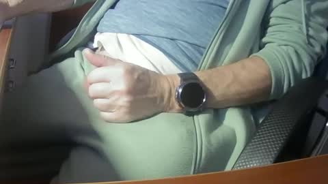 Snapshot of hpeter111 chatting on 14, 1, 2025 Peter online show from 14, 1, 2025