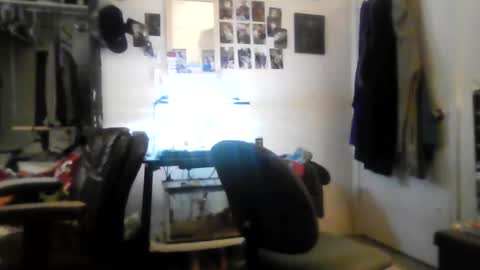 Snapshot of hrnyymff chatting on 1, 5, 2026 hrnyymff online show from 1, 5, 2026