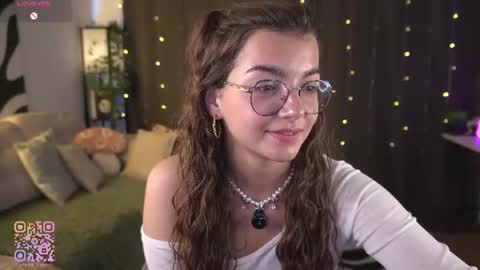 Snapshot of huba_booba chatting on 19, 7, 2026 Diane online show from 19, 7, 2026
