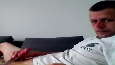 hubikush22 online show from 3, 5, 2026