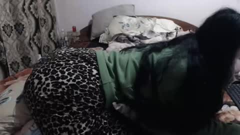 Snapshot of hugeassdevil chatting on 24, 11, 2025 hugeassdevil online show from 24, 11, 2025