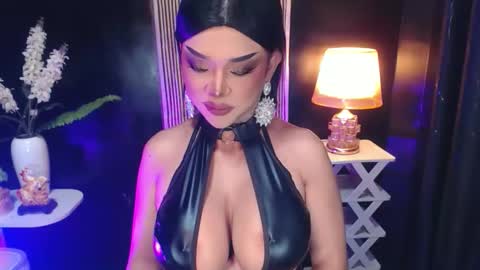 Christine online show from 29, 4, 2026