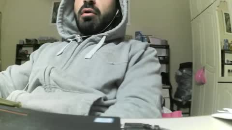 hugeveiny online show from 20, 2, 2025