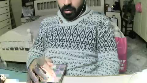 hugeveiny online show from 11, 3, 2025