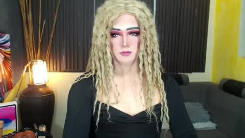 MsLovely online show from 22, 4, 2026