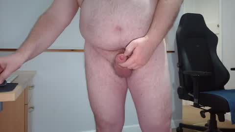 Snapshot of huggie_bear69 chatting on 10, 5, 2026 Huggie Bear online show from 10, 5, 2026