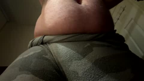 Snapshot of hughfat chatting on 5, 2, 2026 hughfat online show from 5, 2, 2026