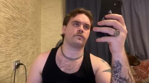 Snapshot of hugo__brad chatting on 4, 3, 2026 Hugo online show from 4, 3, 2026