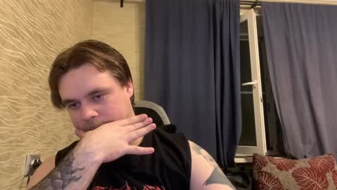 Snapshot of hugo__brad chatting on 7, 3, 2026 Hugo online show from 7, 3, 2026