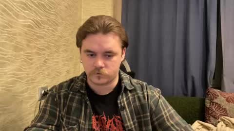 Snapshot of hugo__brad chatting on 22, 3, 2026 Hugo online show from 22, 3, 2026