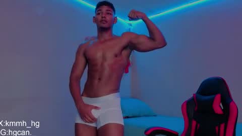 Snapshot of hugo_cano chatting on 6, 6, 2026 Hugo Cano online show from 6, 6, 2026