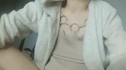 hujiajia520321431 online show from 29, 4, 2026