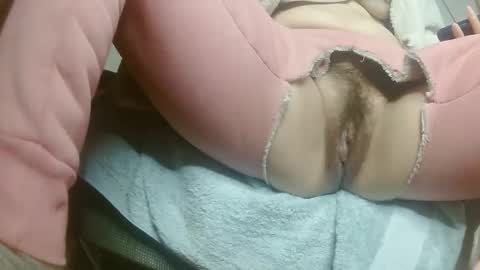hujiajia520321431 online show from 29, 4, 2026