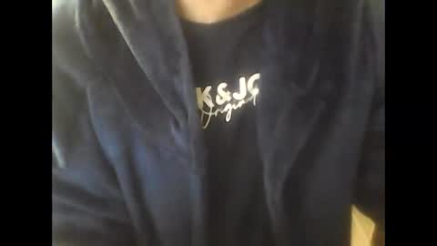 Snapshot of humiliationbucket chatting on 2, 12, 2025 humiliationbucket online show from 2, 12, 2025