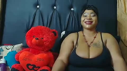 Snapshot of humongoustitss500929 chatting on 1, 10, 2025 humongoustitss500929 online show from 1, 10, 2025