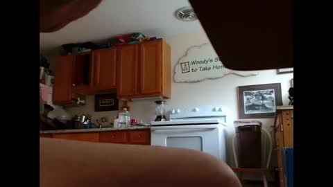 hunglikeahorse063790 online show from 23, 4, 2026