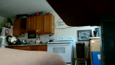 hunglikeahorse063790 online show from 24, 4, 2026