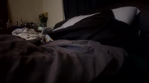 hunglong8 online show from 3, 10, 2025