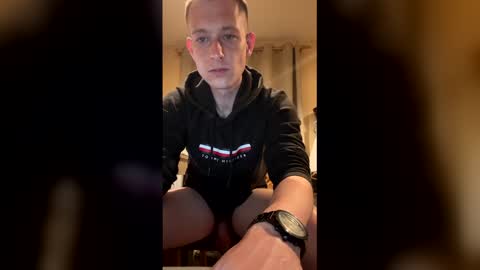 HungTeaseX online show from 20, 4, 2026