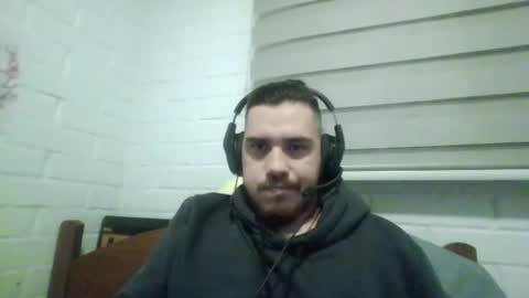 Snapshot of hungweeb chatting on 25, 10, 2025 Rod online show from 25, 10, 2025