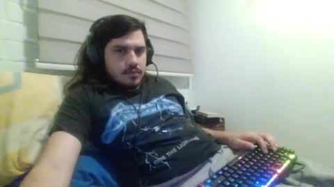 Snapshot of hungweeb chatting on 27, 3, 2026 Rod online show from 27, 3, 2026