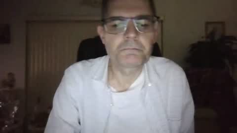 hunkmasclefad458 online show from 2, 8, 2026