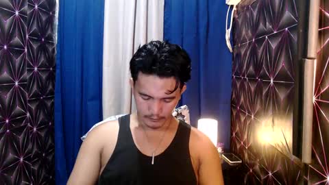 hunkylloyd online show from 12, 12, 2024