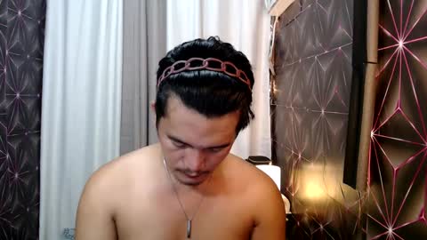 hunkylloyd online show from 2, 2, 2025