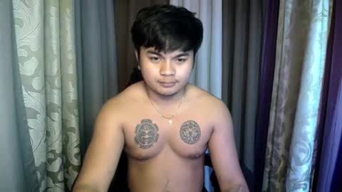 Snapshot of hunkyzeus chatting on 7, 7, 2026 hunkyzeus online show from 7, 7, 2026