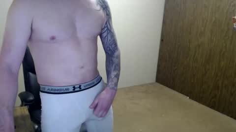 Snapshot of hunter_jayden7 chatting on 22, 4, 2026 TypsyT7 online show from 22, 4, 2026