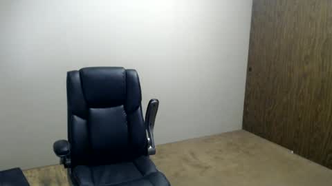 TypsyT7 online show from 4, 7, 2026