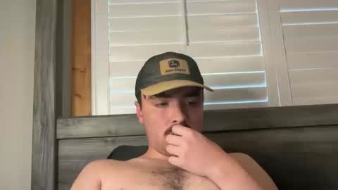 Snapshot of hunterbentleyy chatting on 14, 10, 2025 Hunter online show from 14, 10, 2025