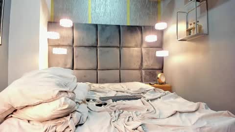 Snapshot of hunterheat_ chatting on 9, 11, 2025 hunterheat_ online show from 9, 11, 2025