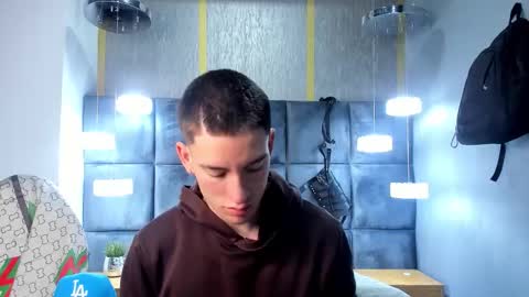 Snapshot of hunterheat_ chatting on 16, 3, 2026 hunterheat_ online show from 16, 3, 2026