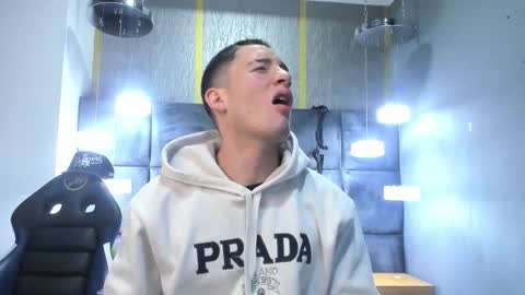 Snapshot of hunterheat_ chatting on 19, 3, 2026 hunterheat_ online show from 19, 3, 2026